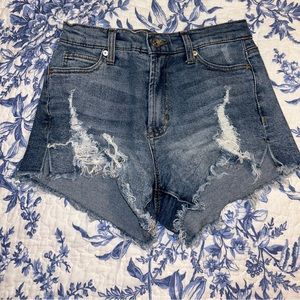 Cute jean shorts